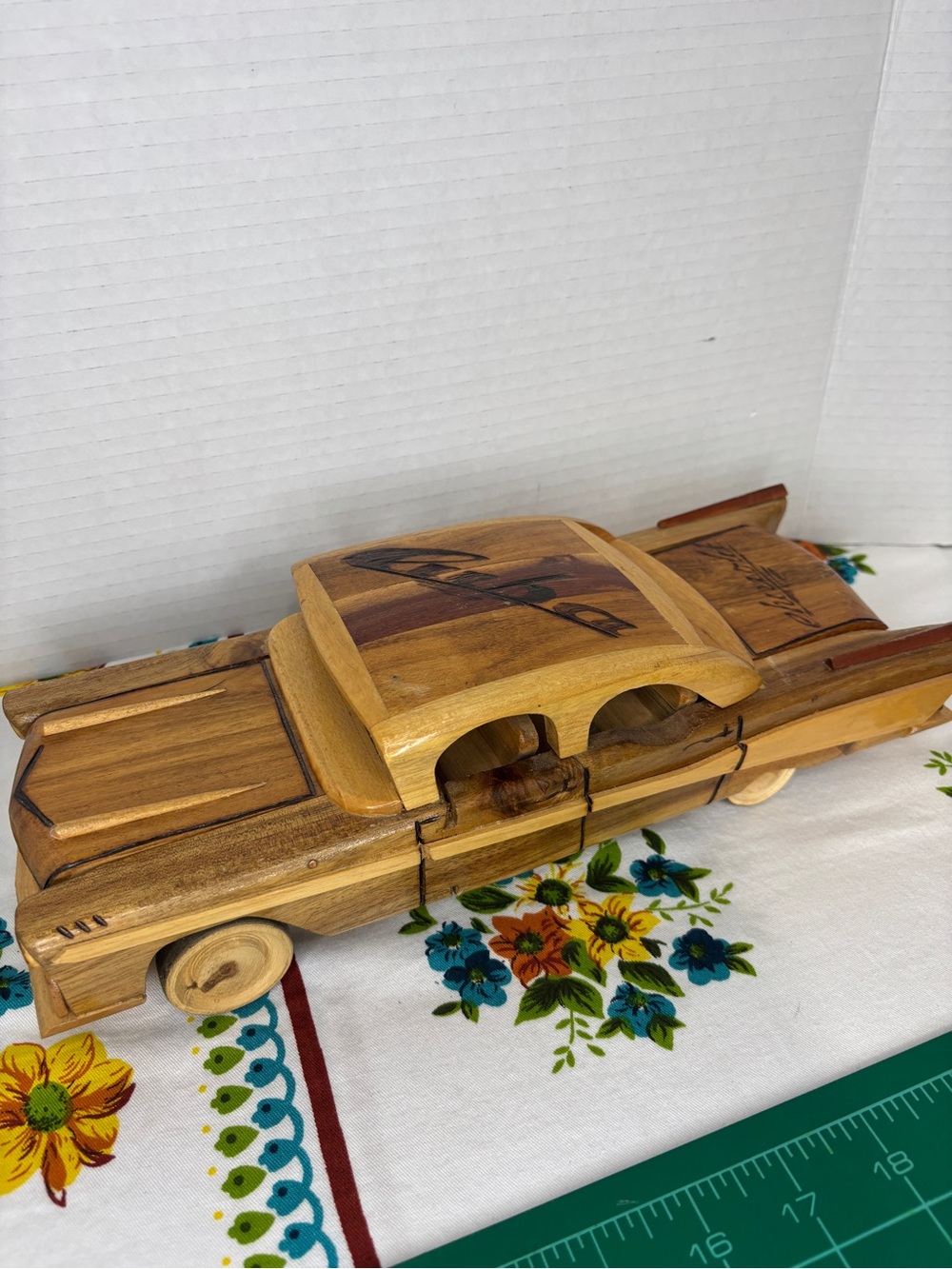 WOODEN CAR 1950'S CHEVY STYLE MODEL CUBA OPENING DOORS TRUNK HOOD ALL WOOD 13”